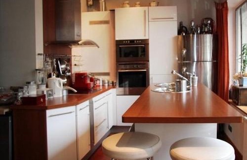 19th Arrondissement Apartamento | Loft character with a view of court