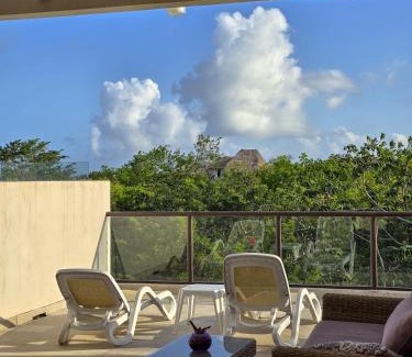 Chemuyil Apartamento | Loft Colibrí - Santuario Apartments