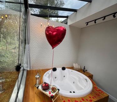 Carniel Casa | Loft com Piscina Aquecida