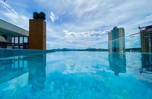 Centro Apartamento | Loft com Piscina e Rooftop a 800m da Oktoberfest