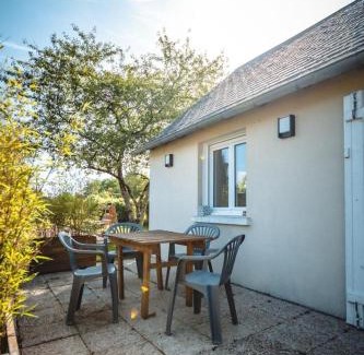 Druye Casa | Loft cosy avec SPA privatif &jardin, idéal pour découvrir les châteaux de la Loire