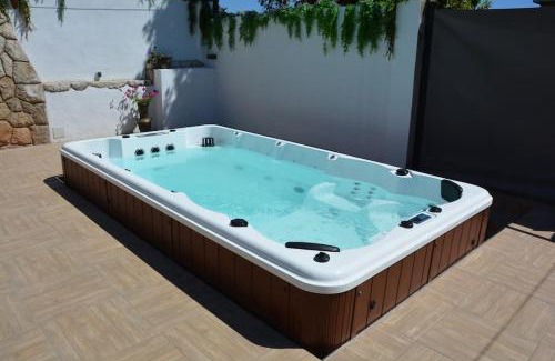 Segur de Calafell Casa | Loft El Ranch Playa a 10 minutos andando con Jacuzzi XXL y Jardin Privado