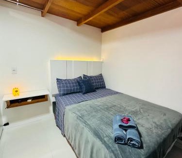 Bela Vista Apartamento | Loft encantador D - 8 km de Floripa