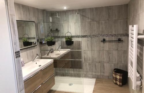Laplume Apartamento | - Loft fléchette - clim - garage