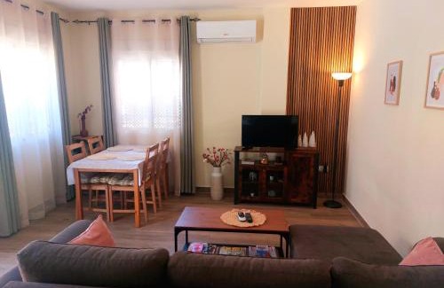 Cerro de la Golondrina-Salesianos Apartamento | Loft Flor de Azahar parking privado