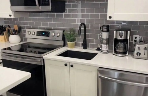 Columbus Casa | Loft-G / nurse's quarters