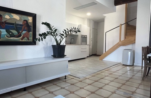Pinet Apartamento | Loft-holidy Appartement Spacieux à Proximité de la Plage