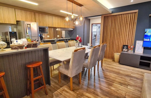 Vila Iara Apartamento | Loft Lindo com Ar Condic, WIFI, Perto de Capivari