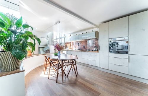 Ivry-port Casa | Loft Moderne et Lumineux à Ivry Idéal Pour Moyen Terme / Bail Mobilité