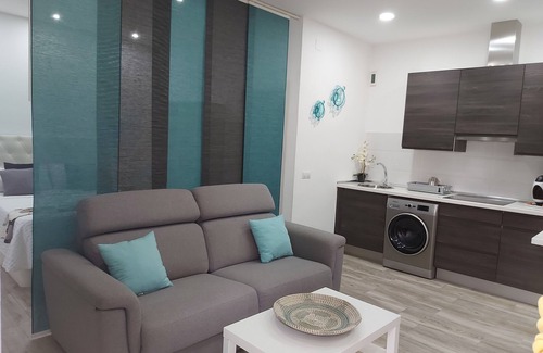 Jardin de la Abadia Apartamento | Loft cerca de la playa ¡LA BIZNAGA!