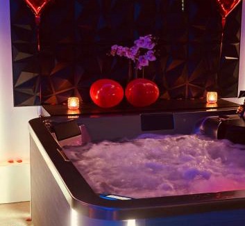 Entzheim Apartamento | Loft privatif avec Jacuzzi et sauna All in One