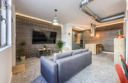 Villaverde Apartamento | loft reformado de diseño de alquiler temporal