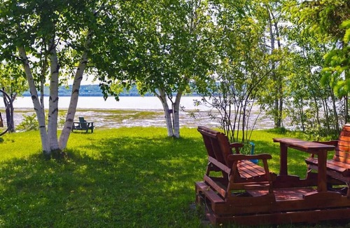 Ste Anne de Beaupre Apartamento | Loft River and Mountains 9