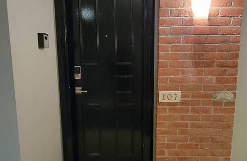 Sainte-Adele Apartamento | Loft & Spa au Pied de la Réputée Station de ski Chanteclerc
