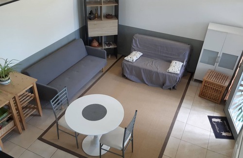 Collobrieres Apartamento | Loft-style studio facing the river in the village of Collobrières