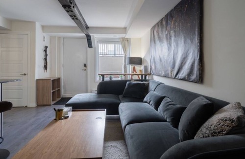 Downsview Casa | Loft Townhome in Toronto's Downsview Park
