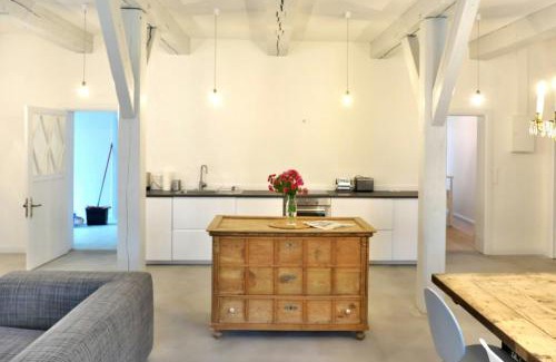 Tetenbull Casa | Loft Under Thatch Retreat In Eiderstedt Nature
