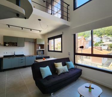 Carvoeira Apartamento | Loft UP 203