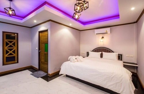 Ko Lanta Hotel | Loft Vintage Chalet Resort