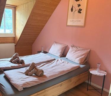 Wimmis Apartamento | LOFT WINTERZEIT - NEAR INTERLAKEN SPIEZ THUN - Wandern und Skifahren
