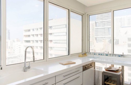 Achrafieh Apartamento | Loft With a View 24/7 Electricity