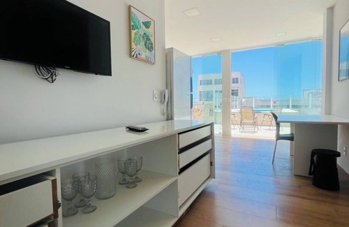 Barra Apartamento | Loft with private pool in Farol da Barra (8 people)