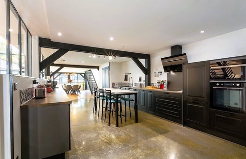 Vouvray Casa | Loft with swimming pool and apartment
