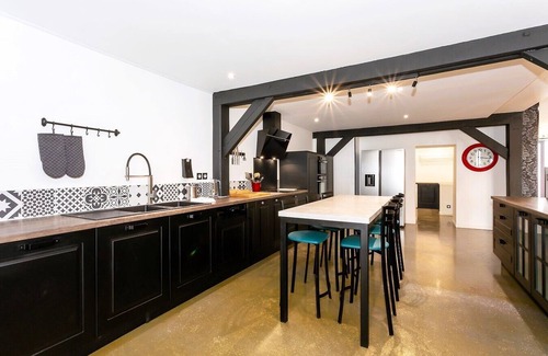 Vouvray Casa | Loft with swimming pool and apartment