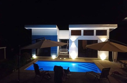 Playa Hermosa Casa | Loft45 in playa Hermosa, Paradise 5 mins from the beach!