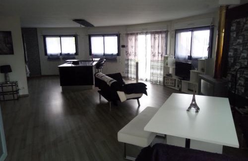 Friville-Escarbotin Apartamento | Loftcosy Friville