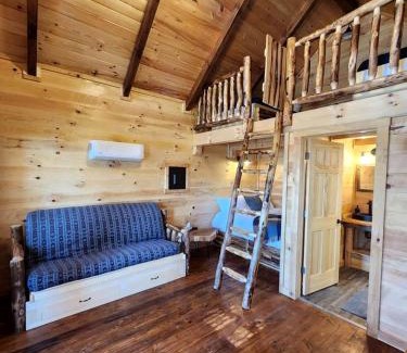 Scio Casa | Lofted Cabin Wonderful for Outdoor Adventures in Ohio
