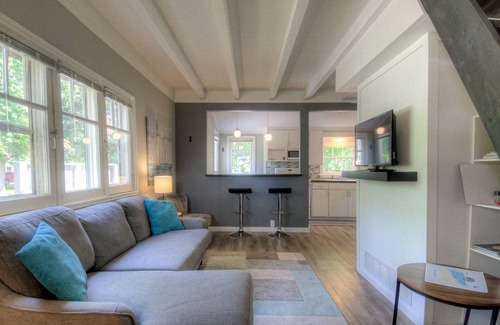 Macatawa Cabaña | Lofted Cottage w/ Lake Views & Pets Welcome