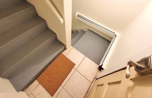 City Park Apartamento | Loftium | Cute Suite In City Park with a Chic Full Kitchen