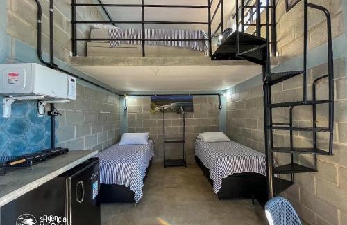 Bexiga Chalet De Esquí | Lofts do Paquetá perto da Praia do Curral e da Cachoeira do Paquetá