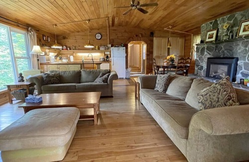 L'Amable Apartamento | Log Cabin Luxury & Privacy