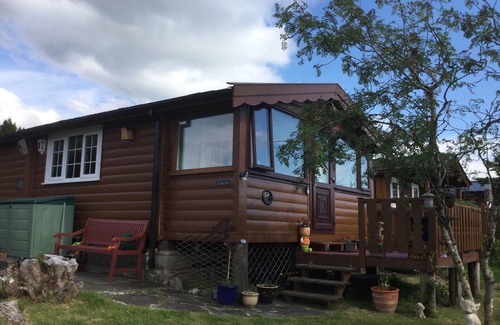 Bronaber Cabina | Log Cabin - Free Parking, Garden & pet Friendly