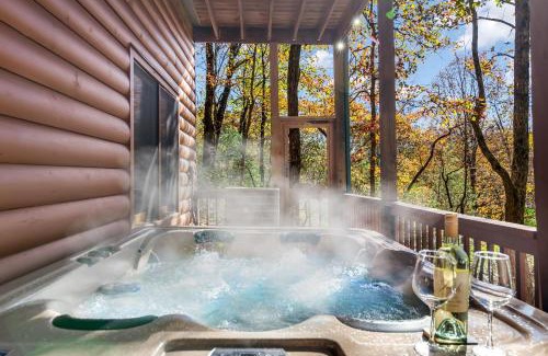 Dahlonega Casa | Log Cabin, Lake, Hot Tub, Near Wineries & Hiking