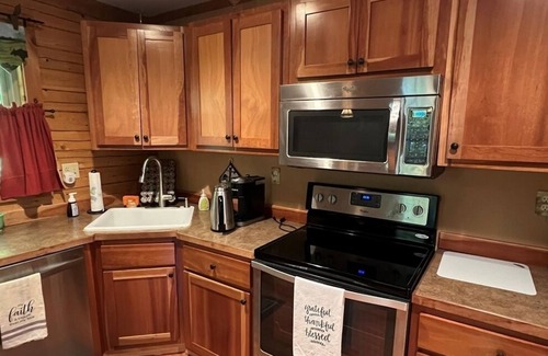 Naples Casa | LOG CABIN WITH ACCESS TO SEBAGO COVE. SLEEPS 10