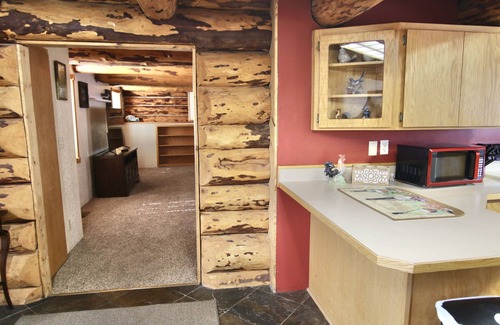 Blanding Cabina | Log Haven in Blanding