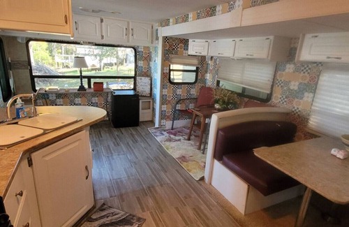 Lincoln Apartamento | Logan Martin Lake Sun Room Lincoln, AL.
