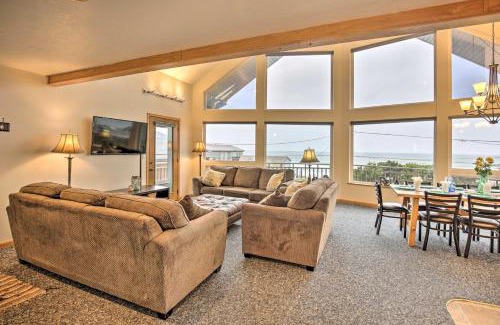 Roads End Casa | Logan Road Lookout, Lincoln City Home with Game Room