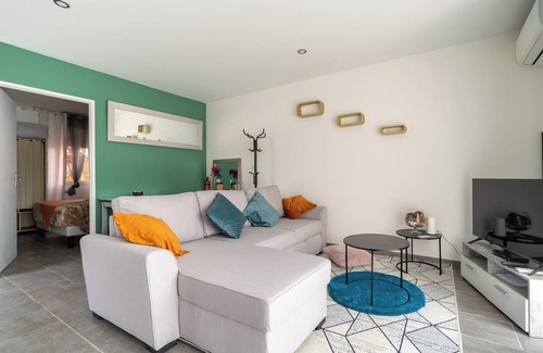 Savasse Apartamento | Loge au p'titbonheur A sunny stopover 2 steps from Montélimar