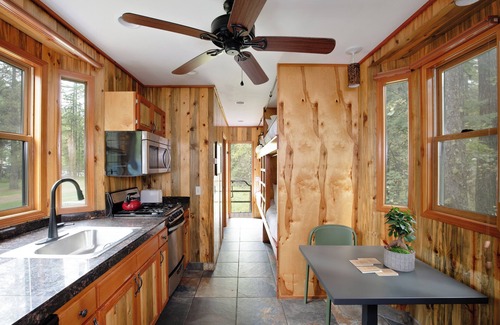 Essex Hotel | LOGE Glacier National Park