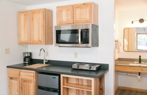 South Fork Cabina | LOGE Wolf Creek