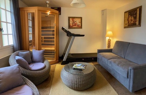 Estivareilles Apartamento | Logement Avec Piscine Couverte Chauffée et spa Privatifs, vue Panoramique