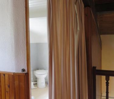 Coufouleux Casa | logement avec piscine cuisine extérieure, chambre salle de bain