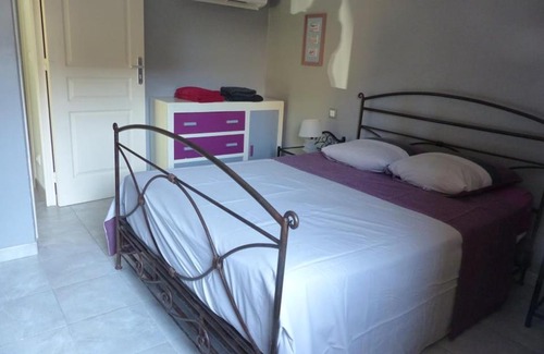Restinclieres Casa | logement chez l'habitant