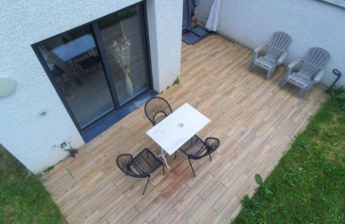Mions Casa | Logement cosy neuf avec jardin