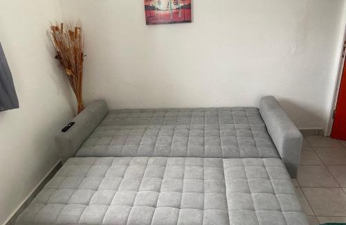 Petit-Canal Apartamento | Logement de 40m2 avec terrasse, moderne et équipé