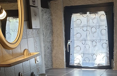 Saint-Come-d'Olt Casa | Logement Indépendant Dans Corps de Ferme